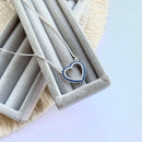 Colar coração cravejado